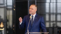 "prezydentowi grozi trybunał stanu". profesor prawa o konsekwencji decyzji nawrockiego.