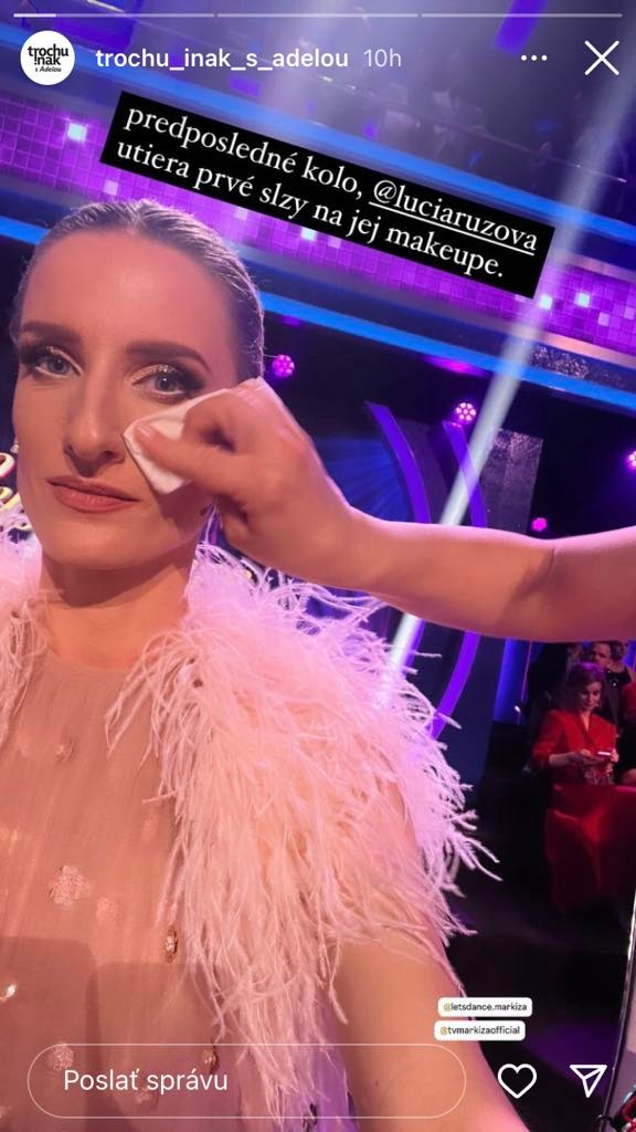 Adele museli zachraňovať uplakaný make-up.