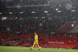 Puchar Anglii: Doskonały Fabiański, ale w ćwierćfinale "Czerwone Diabły"