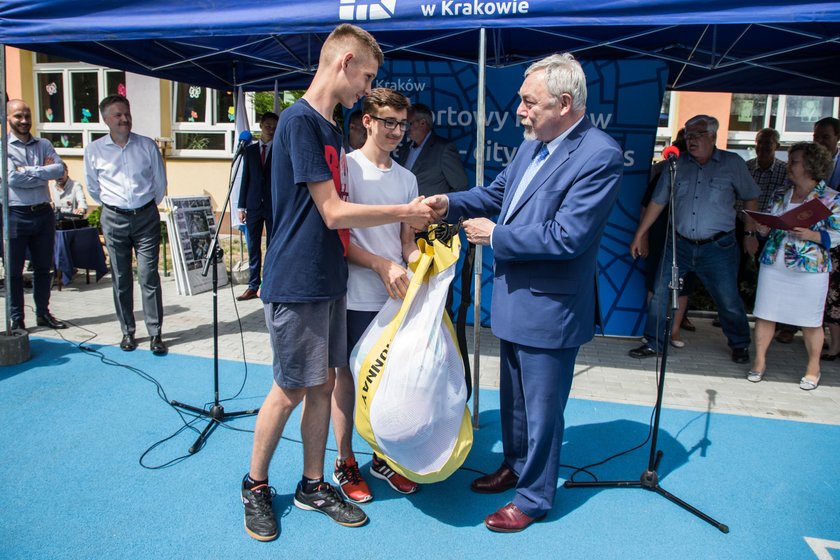 Nowe boisko na ul. Kurczaba w Krakowie