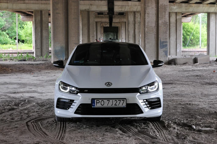 Volkswagen Scirocco R