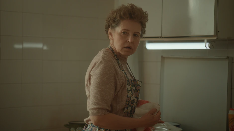 Kadar iz filma "Belo se pere na devedeset" - Anica Dobra 