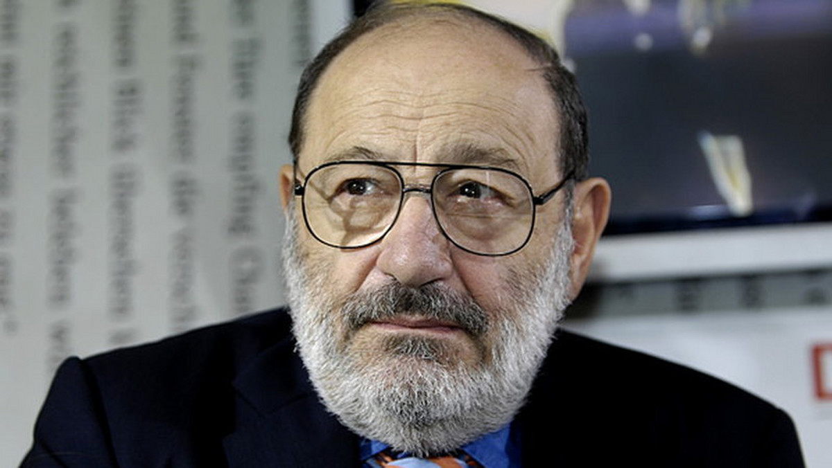 Umberto Eco pochyla się nad kondycją współczesnej gazety