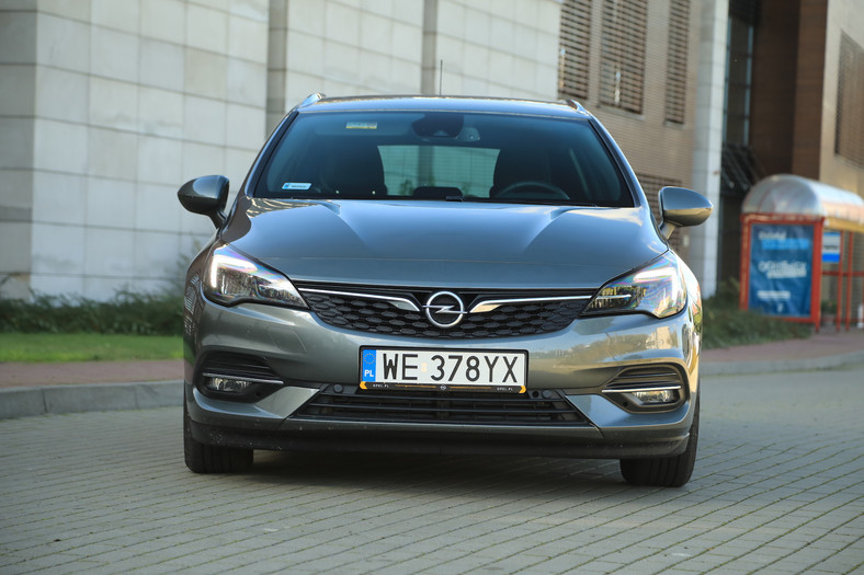 Opel Astra 1.5 D Tourer – dwie twarze małego diesla