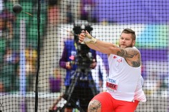 Pięknie! Fajdek mistrzem świata! Nowicki wicemistrzem