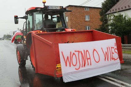 Rolnicy wychodzą na ulicę. Te drogi będą zablokowane