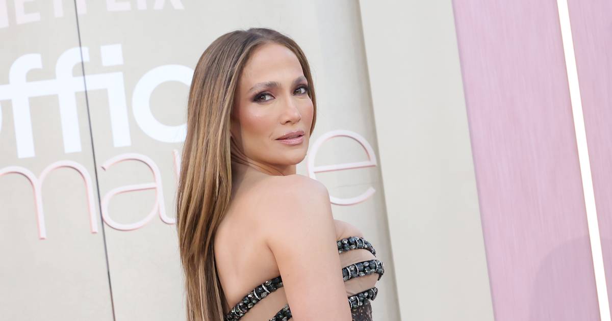 Jennifer Lopez zmieniła sposób stylizacji brwi. Odjęła sobie kilka lat