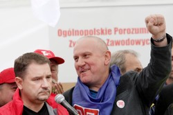 Związkowcy chcą wyższej płacy minimalnej. Ekspert: To byłaby katastrofa