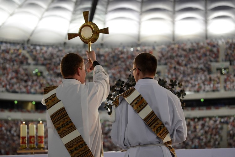 Msza święta na Stadionie Narodowym