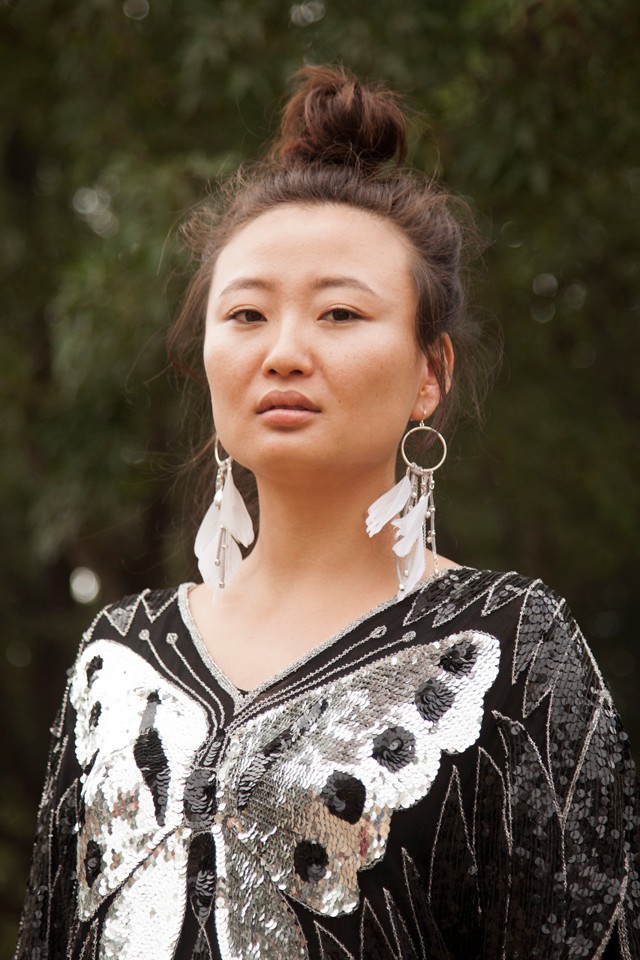 Khaliuanaa (29) – Bécsben él és ellátásilánc-menedzsment mesterképzésen tanul, mellette tanácsadóként dolgozik. Mongóliában született, de az általánost és középiskolát Budapesten fejezte be.