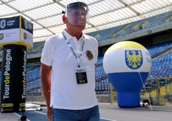 Czesław Lang o stanie zdrowia Fabio Jakobsena: Kręgosłup cały, czaszka też