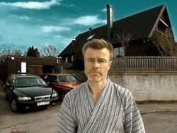 "Gunnar szuka Boga", je, pije i kocha... bez sesnu