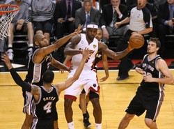 Liga NBA: Koszykarze Miami Heat odrobili straty w finale