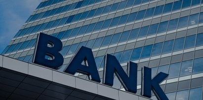 Ranking lokat w bankach kwiecień 2021. Czy jest po co iść do banku?