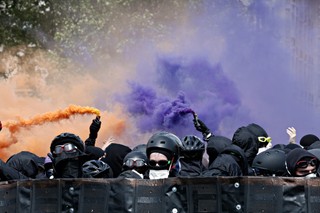 Zadiści - ostatnie starcie. Na zachodzie Francji trwa wojna anarchistów z rządem