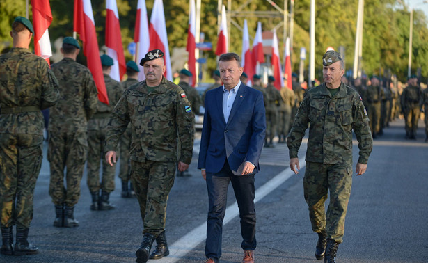 W piątek szef gabinetu prezydenta Krzysztof Szczerski powiedział, że wizycie prezydenta Andrzeja Dudy w Australii (18-23 sierpnia) towarzyszyć będzie delegacja MON. "Zakładamy, że efektem rozmów będzie podpisanie listu intencyjnego na zakup fregat rakietowych, które wzmocnią polską Marynarkę Wojenną" - mówił Szczerski.