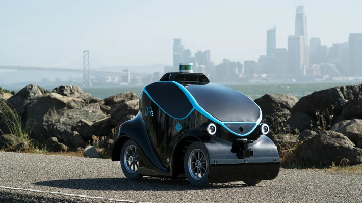 Autonomous Robot Works Police Dubai