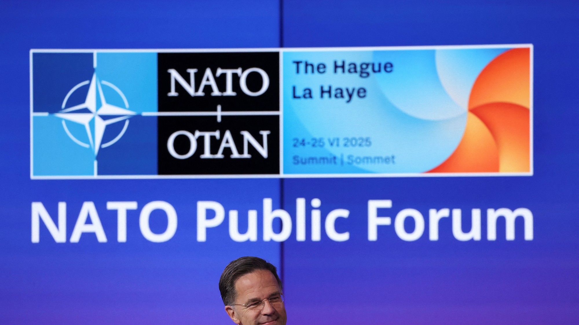 Generálny tajomník NATO Mark Rutte v prvý deň samitu v Haagu.