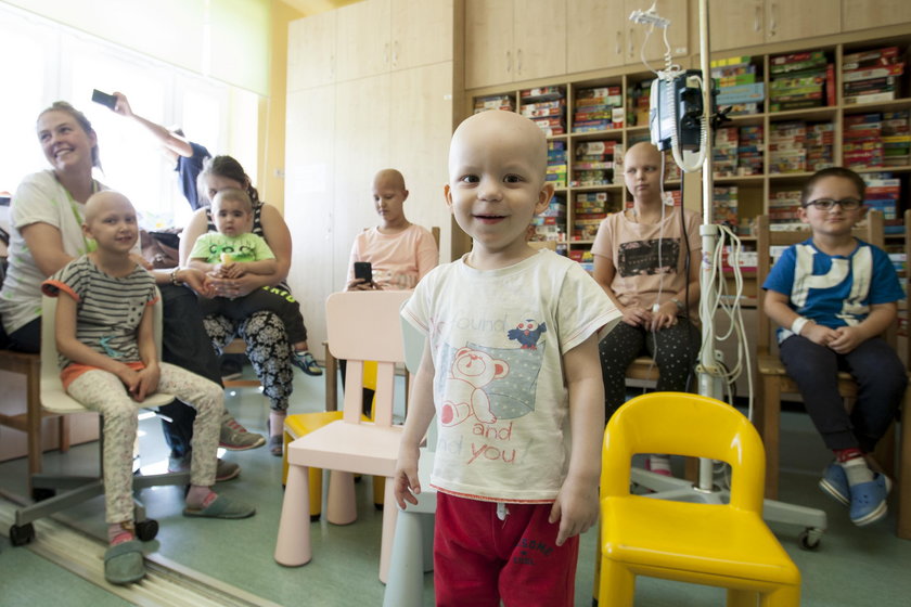 Katowice. Lekcja rocka na oddziale onkologii GCZD w Katowicach