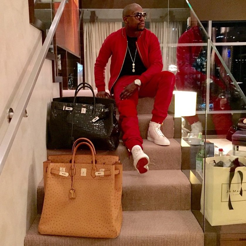 Floyd Mayweather Jr. stracił miliony. Spłonęły mu 4 auta!