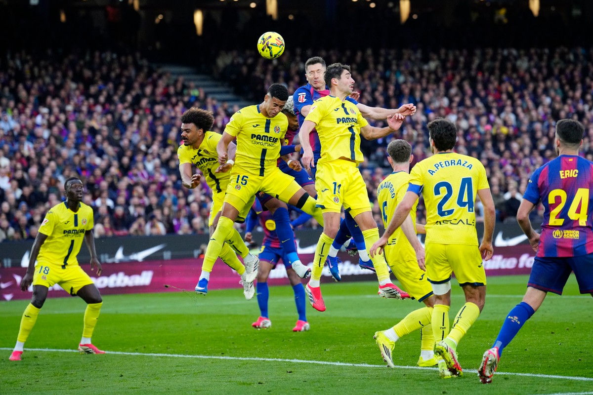 Robert Lewandowski poważnie kontuzjowany. Czy zagra w barażu z Albanią?