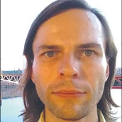 dr Kamil Joński