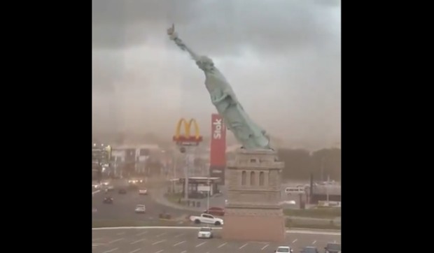 Pala statua u Brazilu