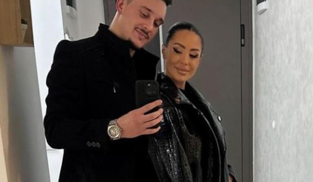 Aleksandra Bursać sa dečkom