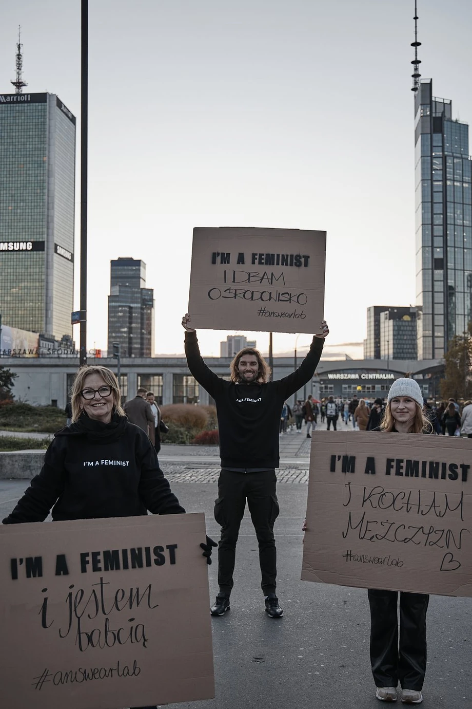 Zdjęcia z akcji Answear.LAB w akcji I am Feminist  