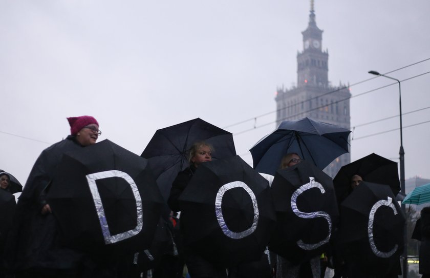 Czarny  protest na celowniku rządzących?