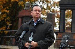 Ambasador Izraela w Polsce złożył hołd ofiarom Hamasu