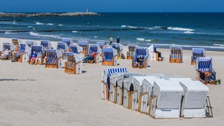 Senatorowie proponują: Plaże morskie dla samorządów