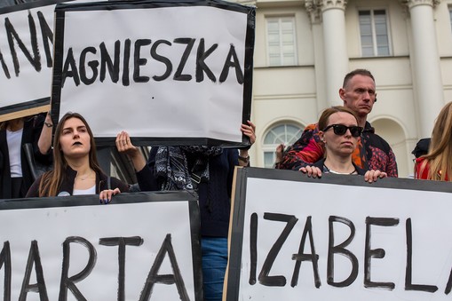 Ani jednej więcej. Protest Ogólnopolskiego Strajku Kobiet po śmierci ciężarnej Doroty.  Warszawa, 14.06.2023 r.