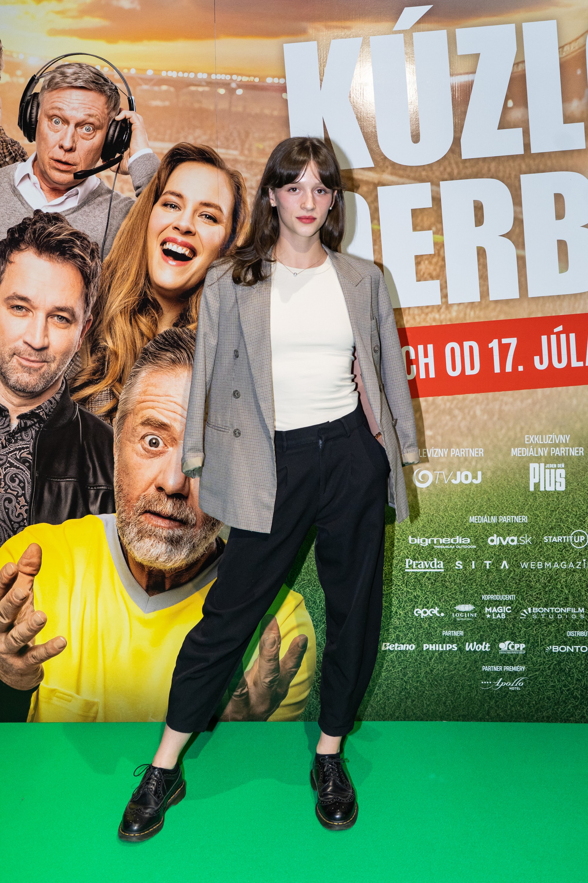 Premiéra komédie Kúzlo derby - herečka Ema Businská.