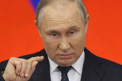 Sankcje zmusiły Rosję do zmniejszenia wydobycia. "To kropla w morzu"