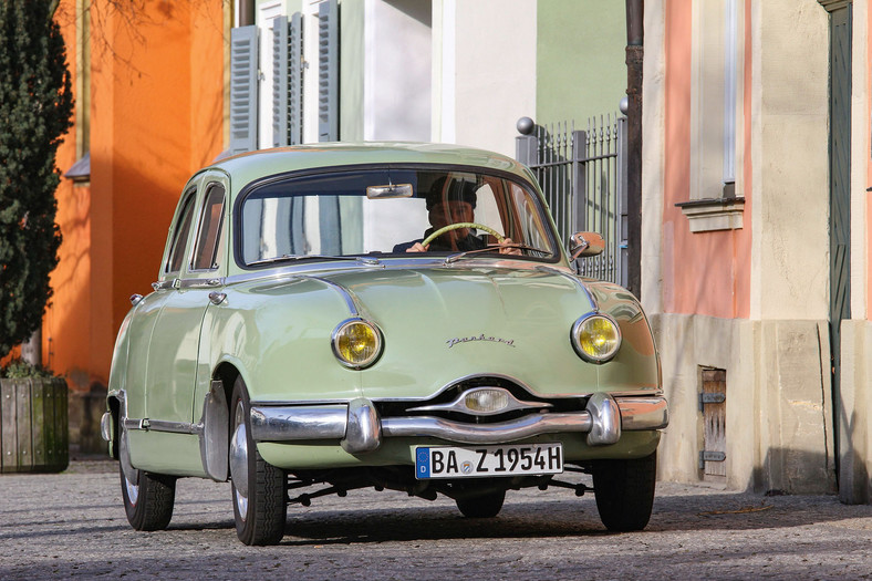 Panhard Dyna Z (1953-56) cena od 14 900 Euro