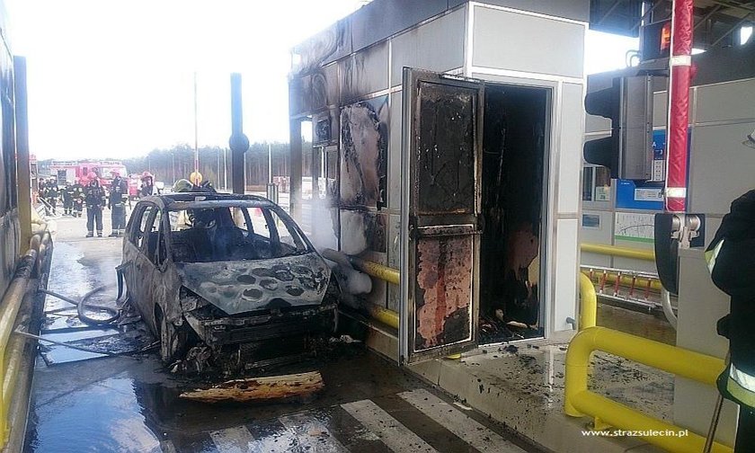 Pożar forda na autostradzie A2