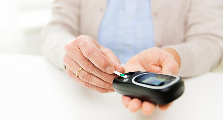 Глюкофаг назначают пациентам, которые борются с диабетом 2 типа