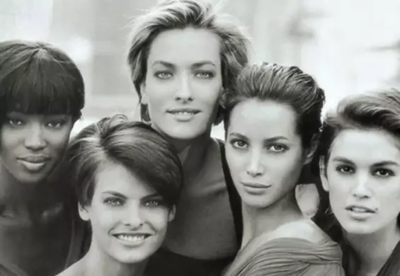 Supermodelki odtworzyły kultową okładkę "Vogue" sprzed 33 lat. Zabrakło jednej twarzy