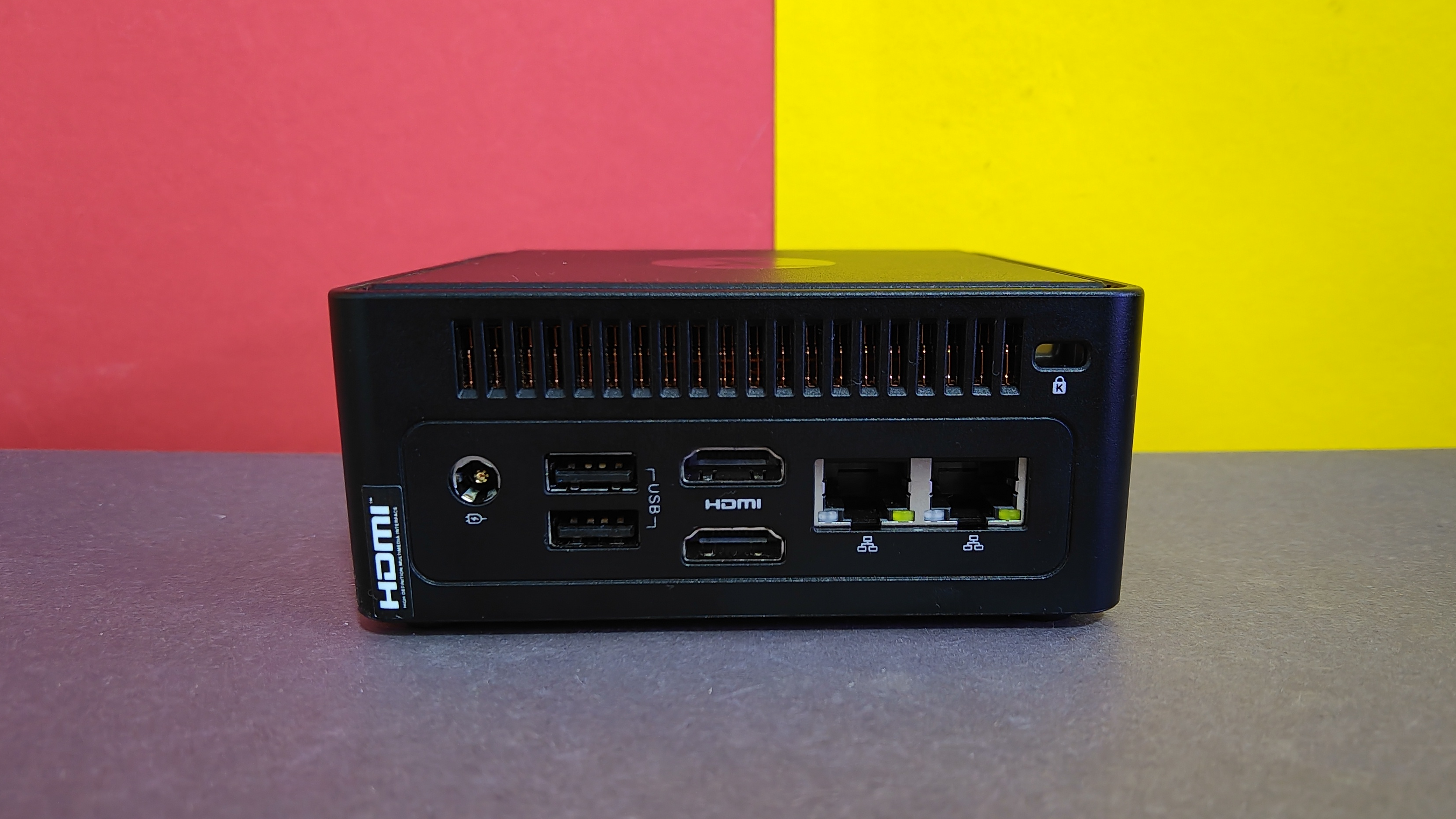 Mini-PC Tuxedo Nano Pro 13 im Test