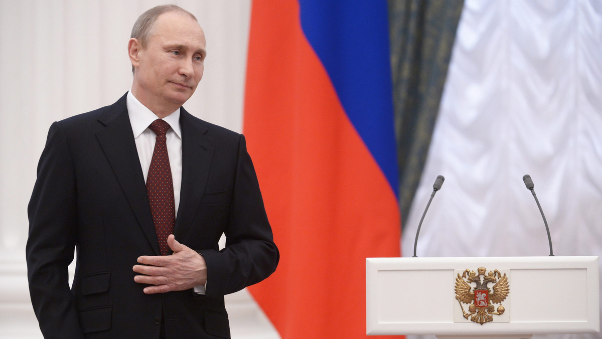 Rosja jest zainteresowana dalszym utrzymaniem kontaktów z państwami G8 na wszystkich poziomach - oświadczył Dmitrij Pieskow, rzecznik prasowy prezydenta Rosji Władimira Putina, cytowany przez agencję Interfax.
