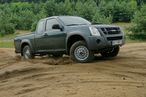 Isuzu D-Max 2.5L D L - Szukam pracy!