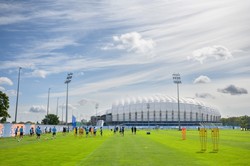 Warta Poznań podejmie mistrza kraju na... jego stadionie