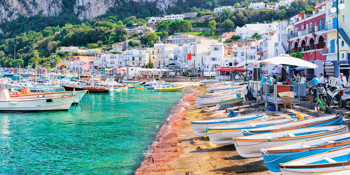 Włosi liczą, że turyści wrócą na Capri. 