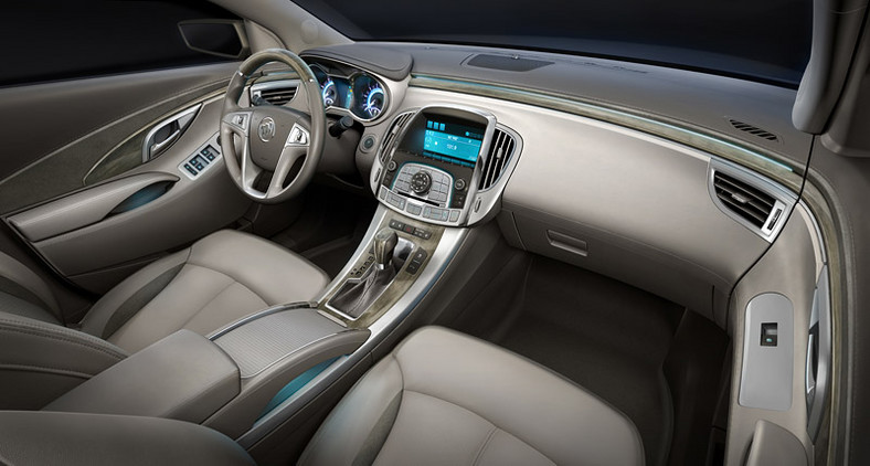 Buick Invicta: nowy kierunek stylistyczny