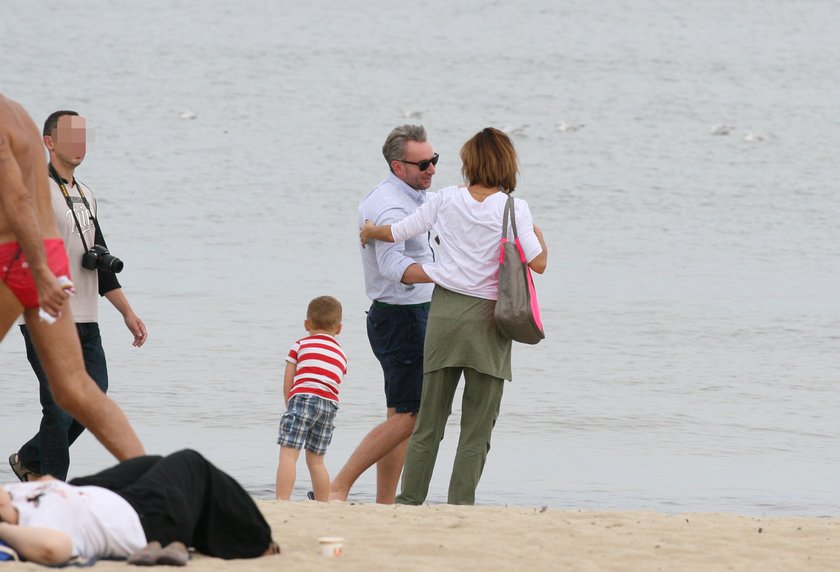 Edyta Górnika i Piotr Schramm na plaży