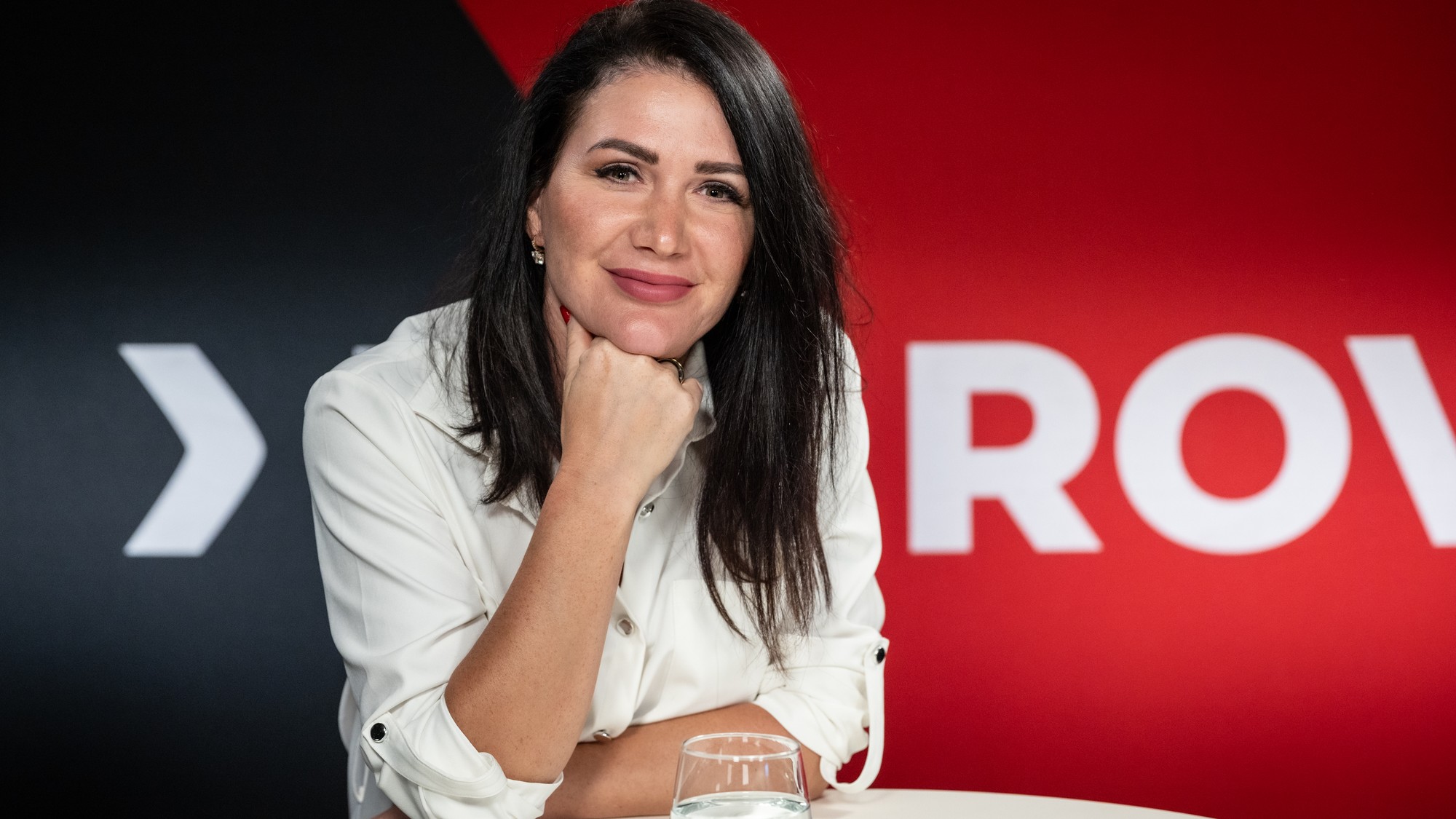 Jana Bittó Cigániková v relácii Na rovinu s Petrom Hanákom