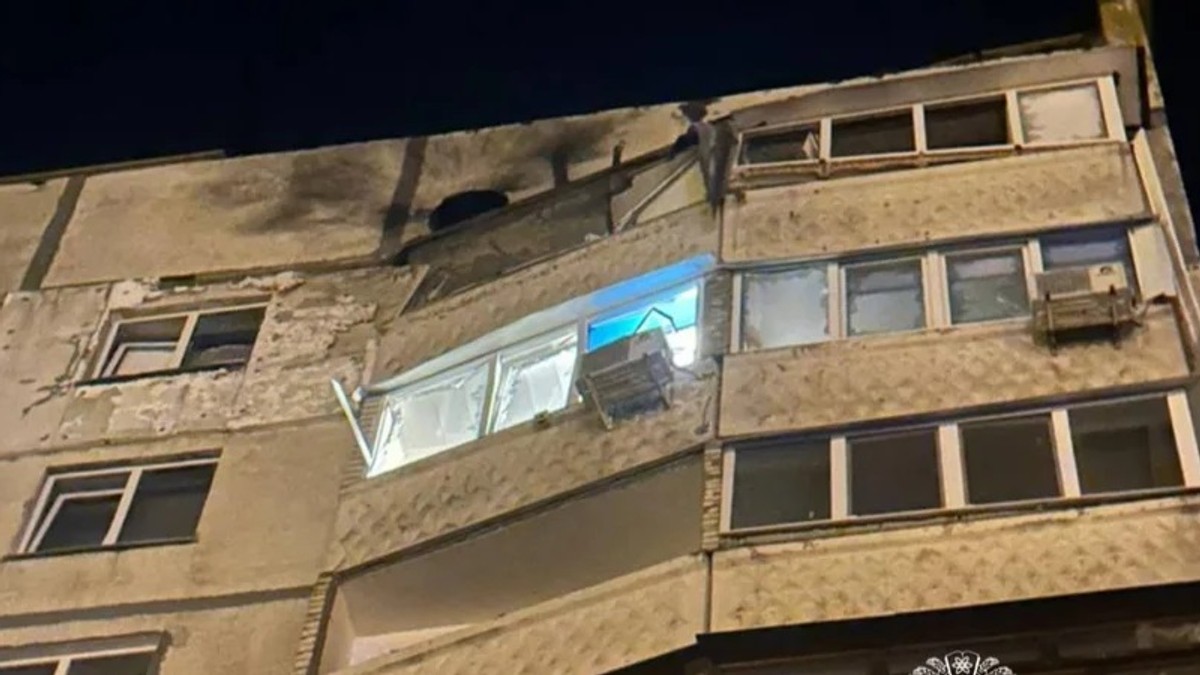 Dron udario zgradu u Harkovu 9. maja