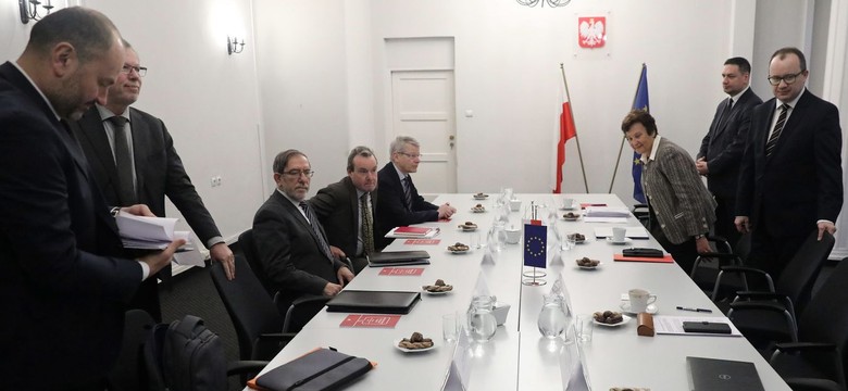 PiS surowo ocenia Komisję Wenecką: Wydała opinię kagańcową