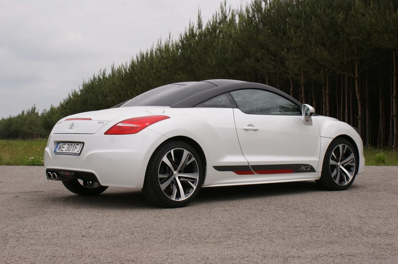 Peugeot RCZ